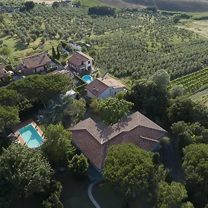 Barbara , Santa Luce Italia